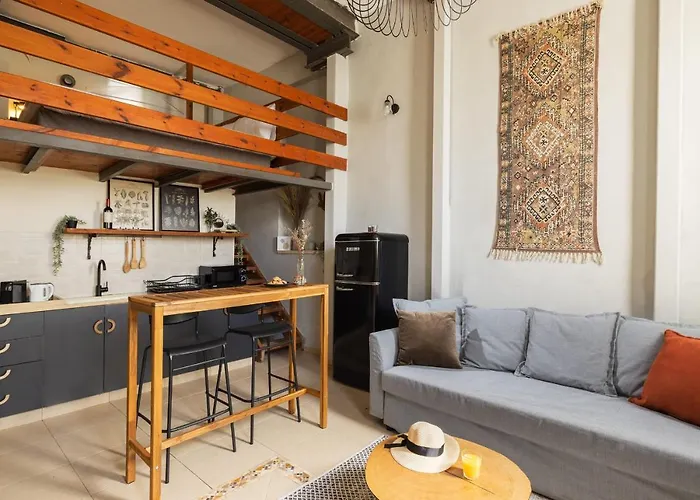 By The Beach Cozy Apt